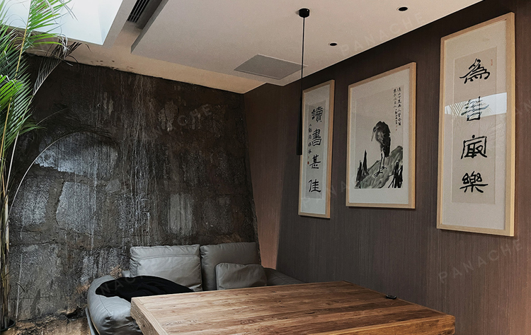 湖南-長(zhǎng)沙止間書(shū)店（桉木-壓紋深灰柳木）展示